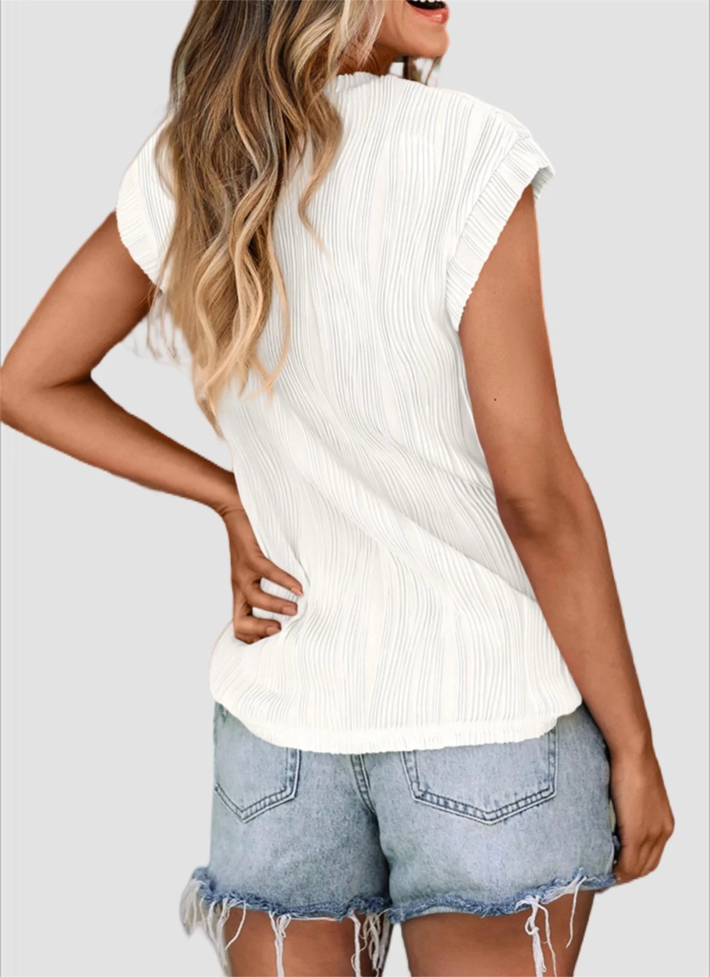 Elevate Your Summer Style with the Women's Casual Crewneck Short Sleeve Textured Blouse